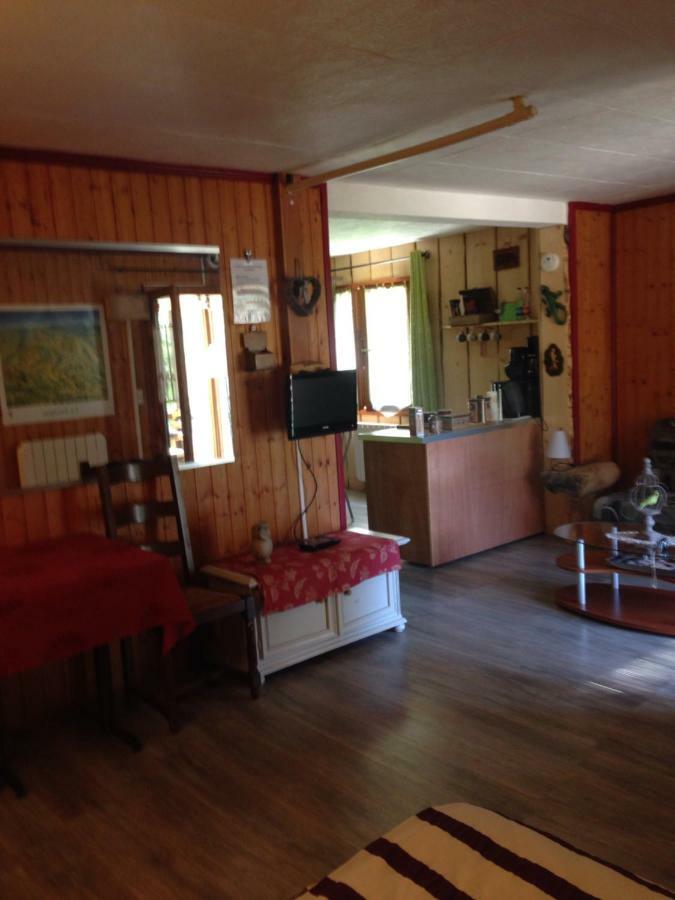 Holiday home Le Nid Du Caveau *